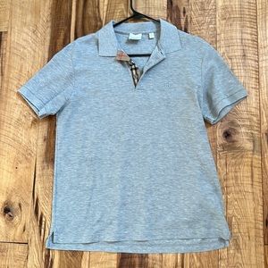 MENS BURBERRY POLO SIZE LARGE